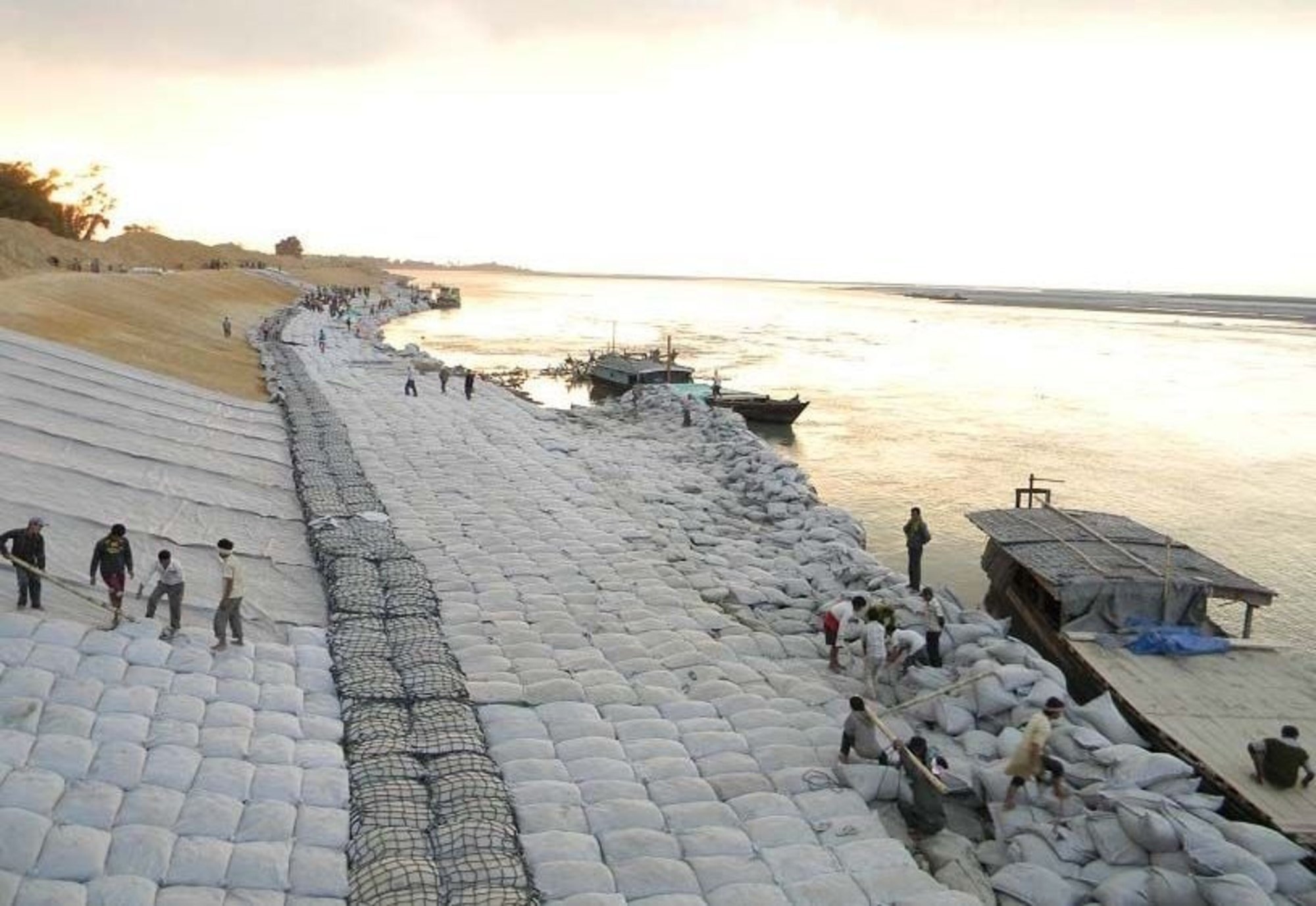 Giá túi địa kỹ thuật không dệt PET