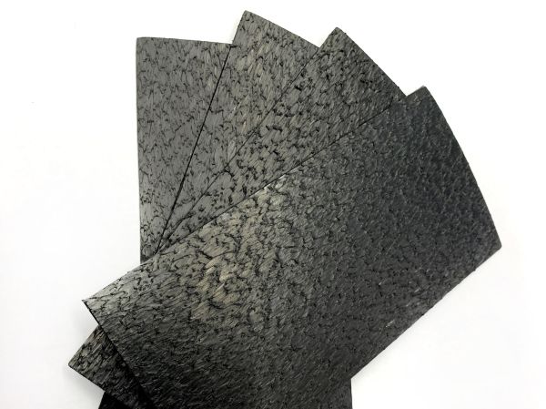 Geomembrana texturizada em PEAD de acordo com a norma ASTM